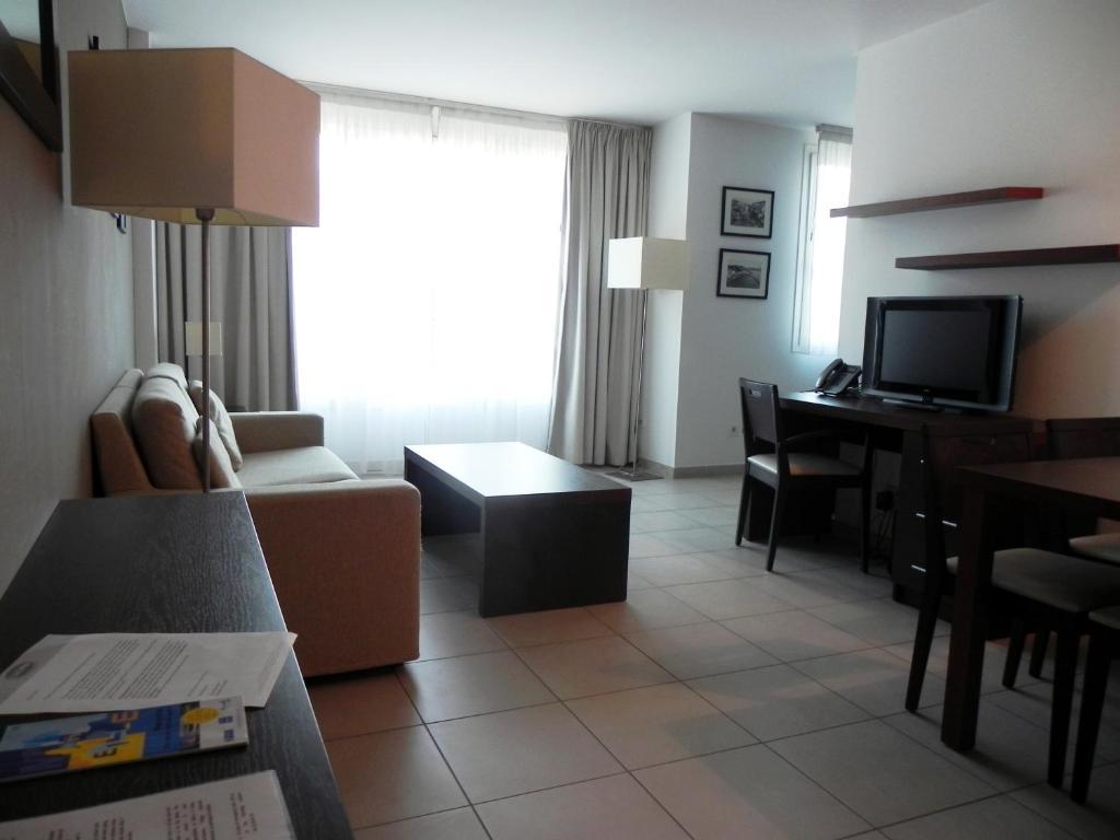 Residence Services Calypso Calanques Plage Marseille Rom bilde